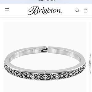 EUC Brighton diamond hinged bracelet